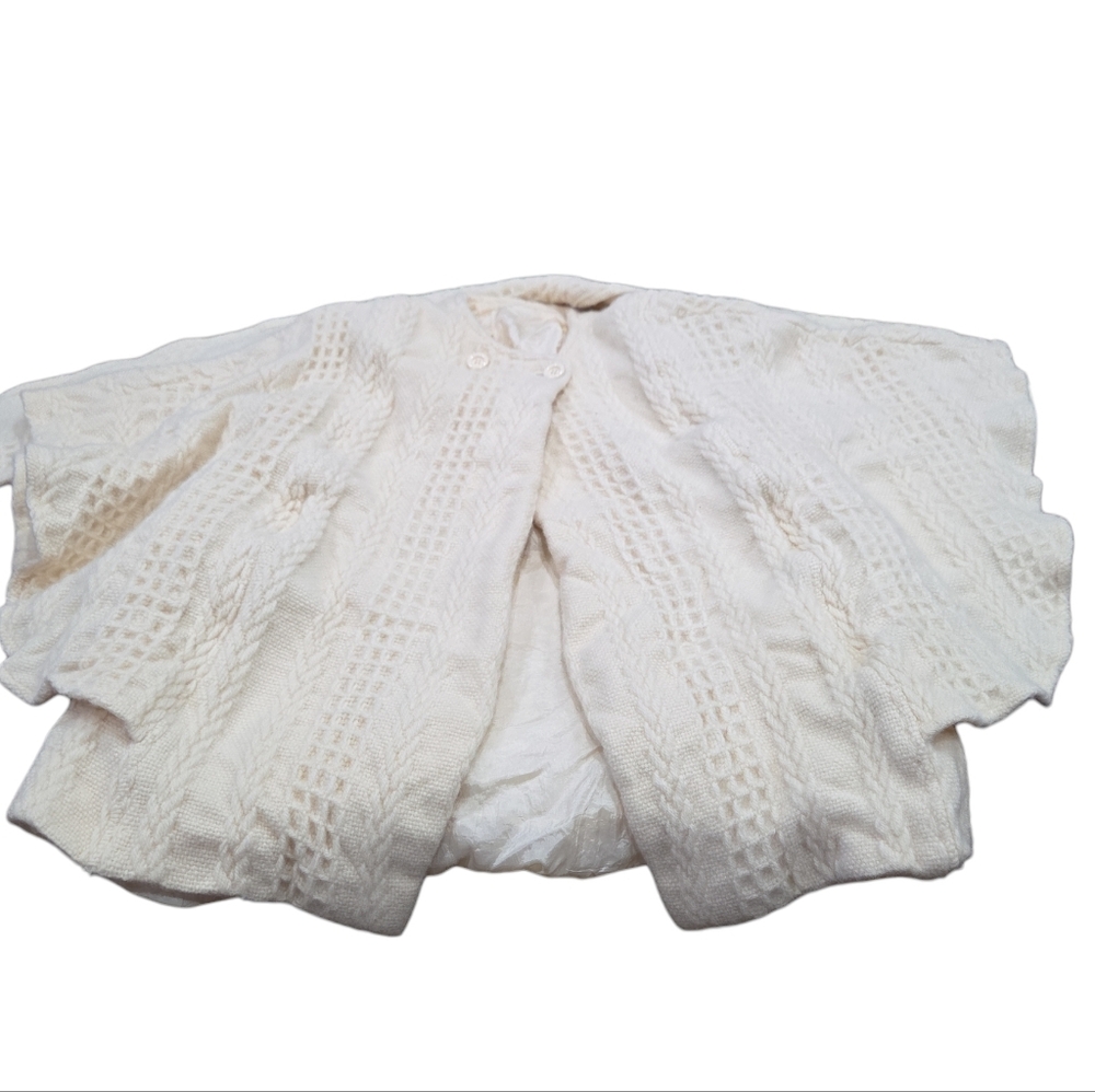 Branigan Weavers Cream Heavy Knit Cape Made In Ireland